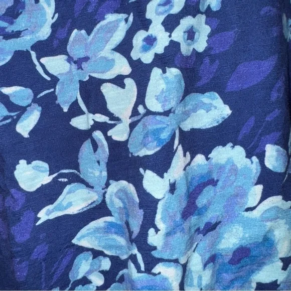 SUNDANCE Rosey Delights Henley Metallic Buttons Floral Top Blue Size Medium - Picture 10 of 14